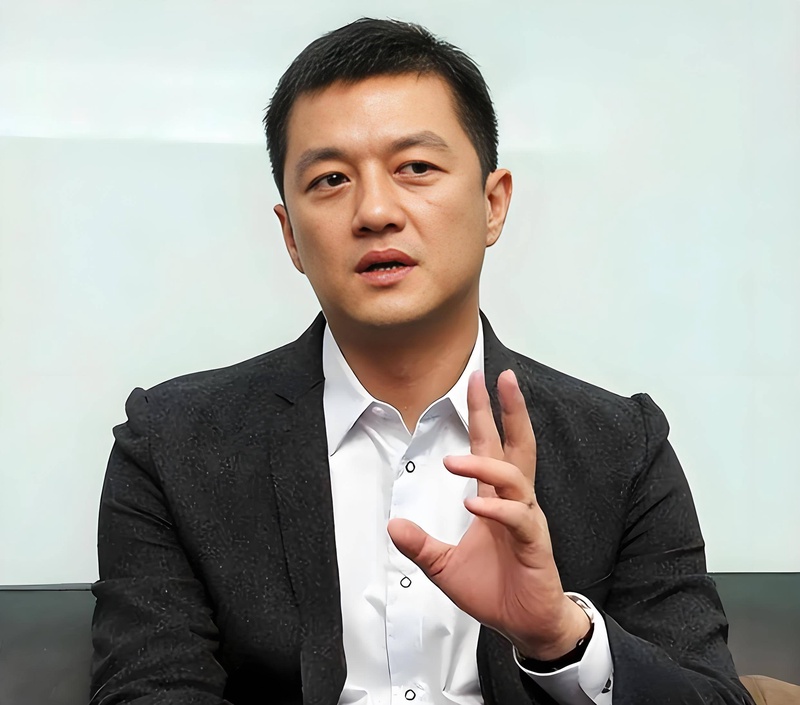 李亚鹏